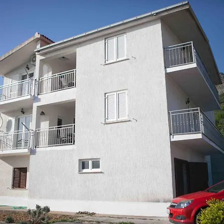 Apartment By The Sea Suhi Potok, Omis - 11574